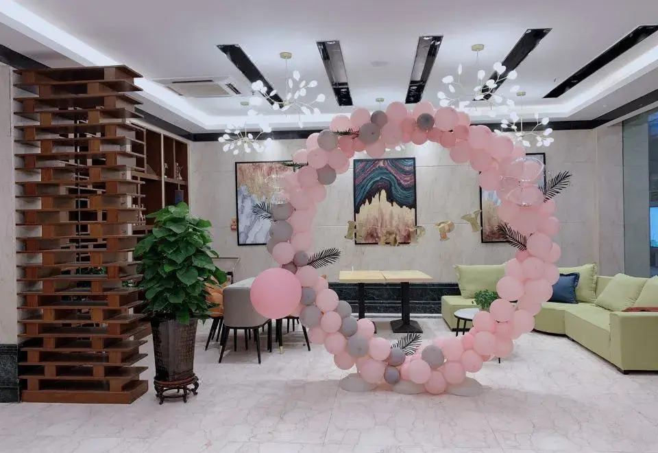 New silesia hotel