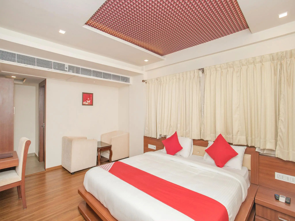 FabHotel Royal Stay I - Nr Mahadevpura