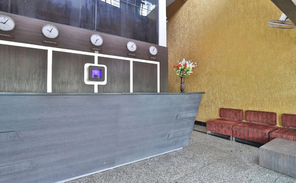 Super Townhouse Bharuch Near Railway Station Formerly Hotel Kohinoor