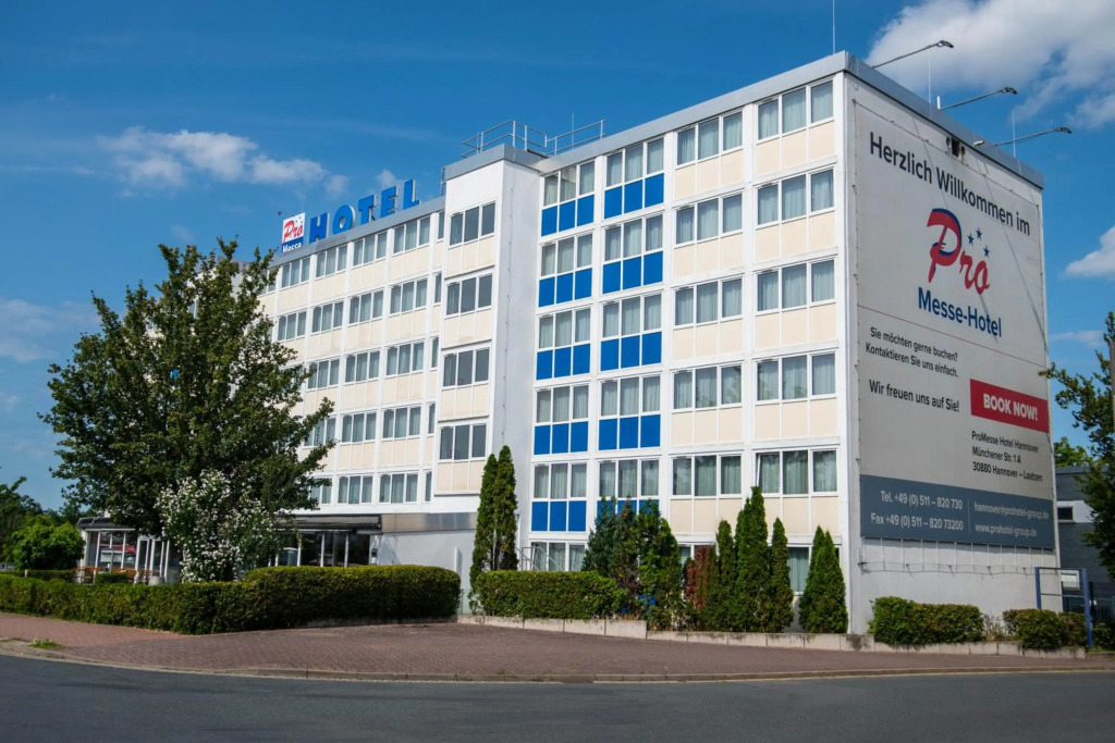 Отель BeeVillage Messehotel Hannover-Laatzen