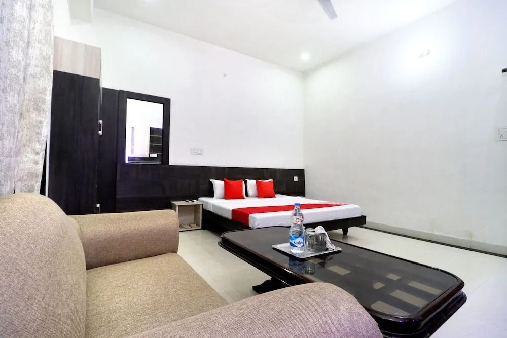 OYO 41212 Hotel Sunview