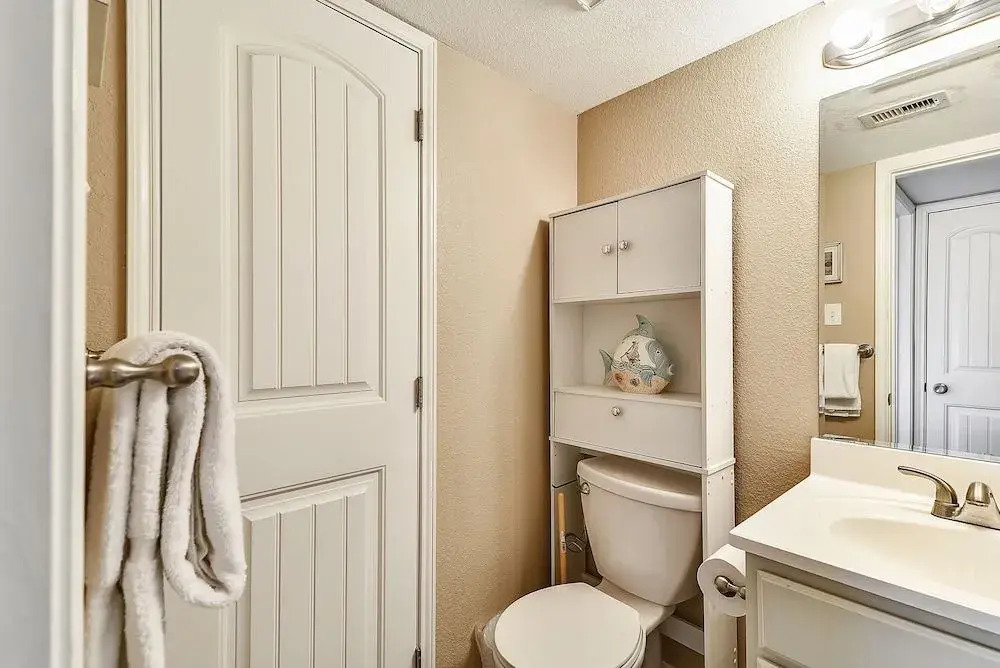 Seascape 1107 - 2 Br Condo