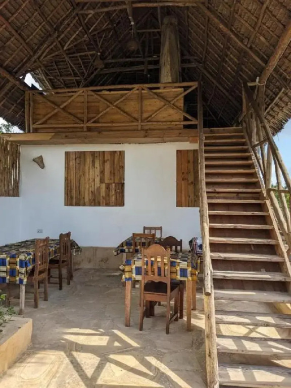 Hapa Hapa Zanzibar Bungalows