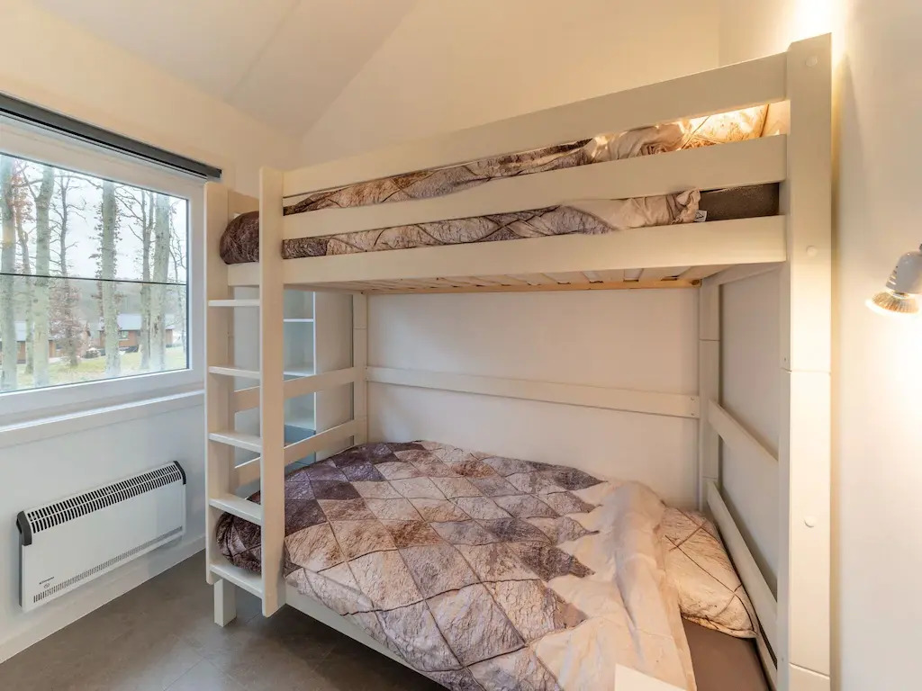 Cosy chalet near Durbuy in nature