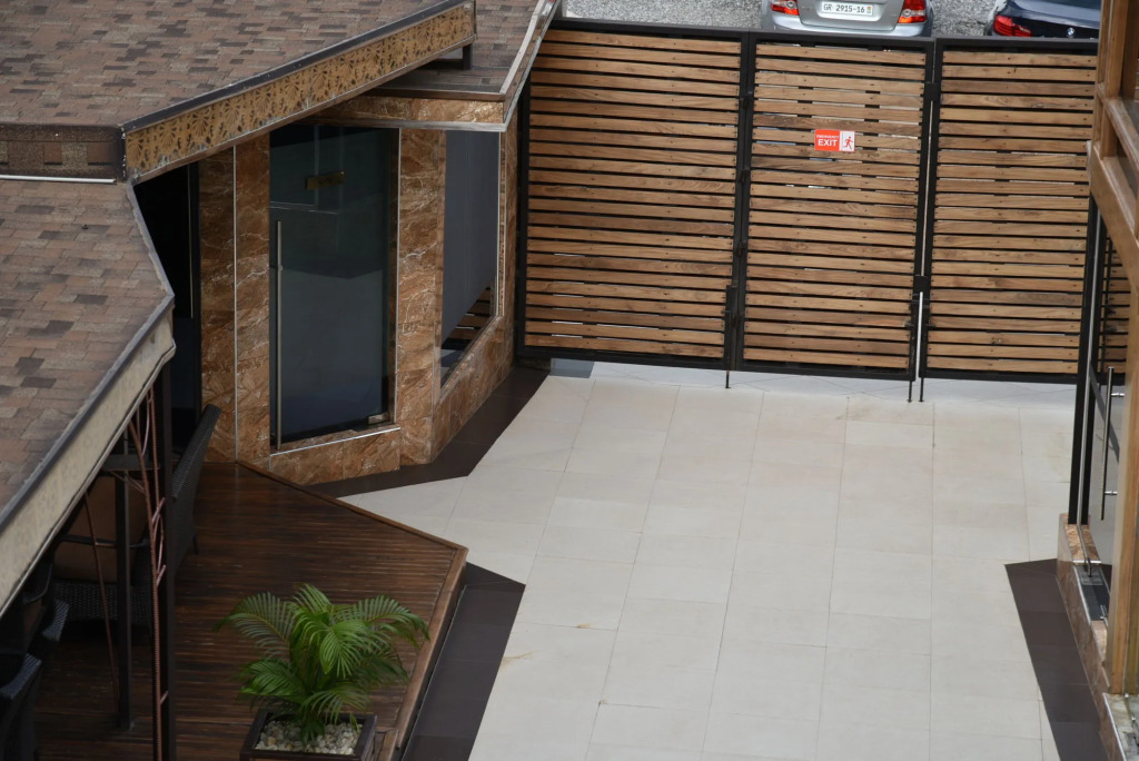 Silicon Lodge