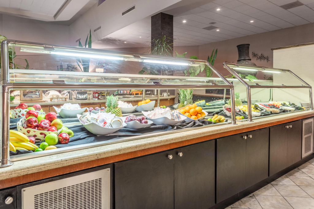 Holiday Inn Philadelphia South-Swedesboro by IHG