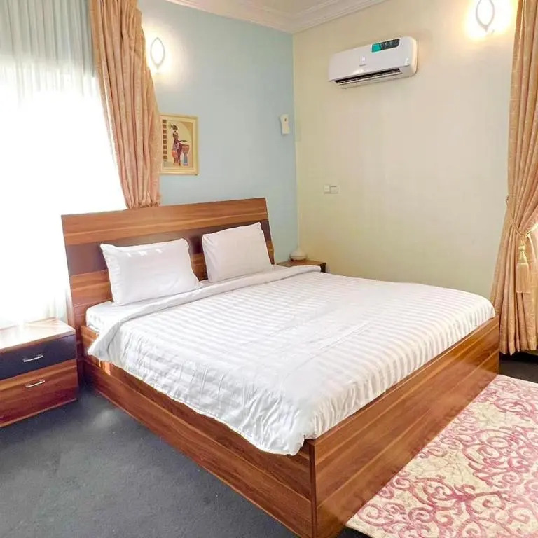 6bedroom Appartment