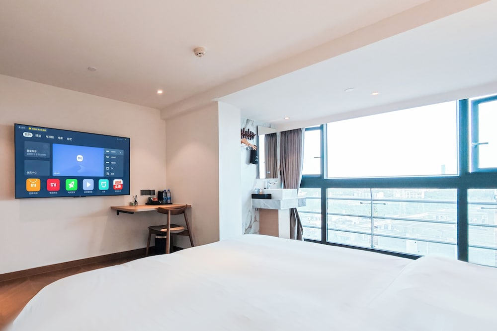 Ritz Star City View Residence Pazhou Exhibition Center and Pazhou Metro Station Branch