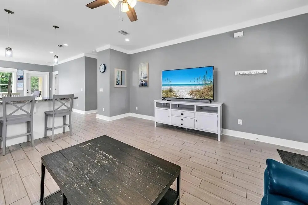 White Sands Beach Retreat, Panama City Beach