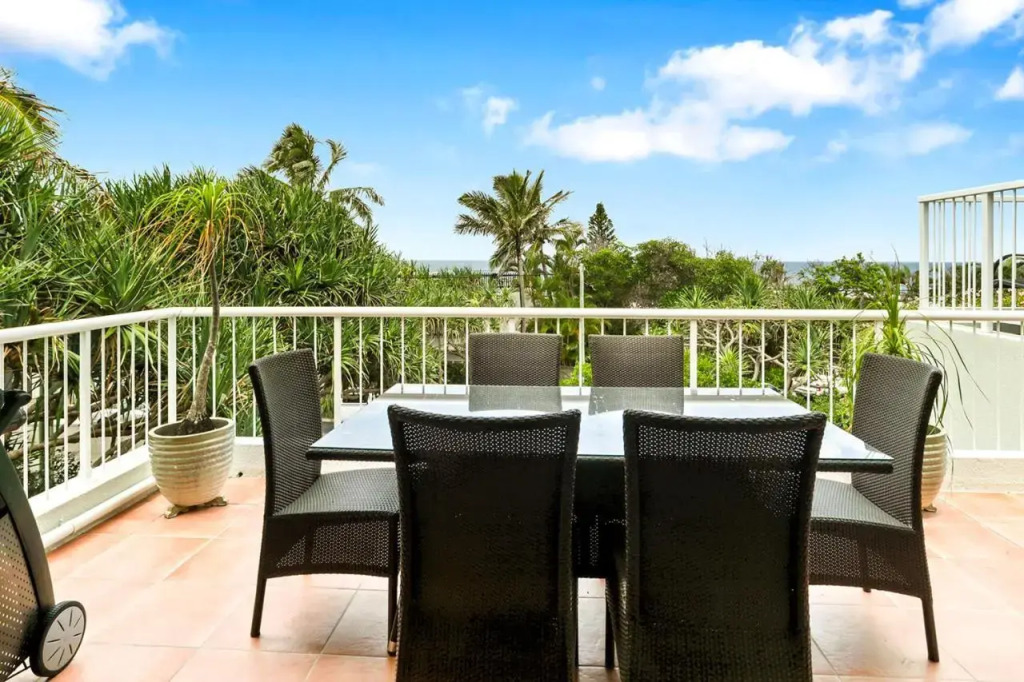 Comfortable & stylish with rooftop spa