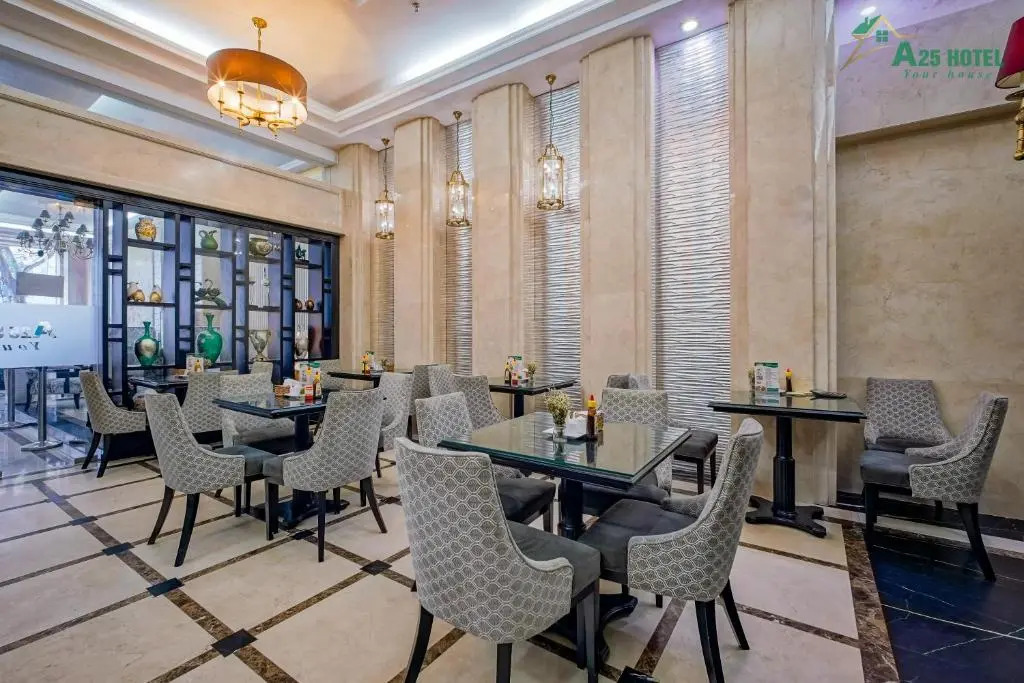 A25 Premium Hotel - 06 Trương Định