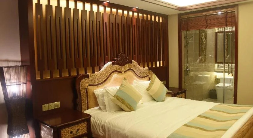 Qionghai Xiangshang Aihua Hotel