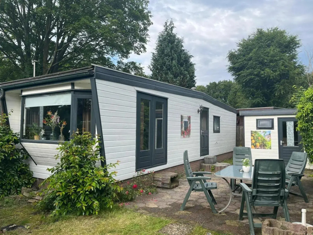veluwse 4 persoons chalet in Putten alleen voor recreatie