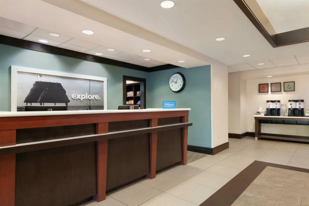 Hampton Inn & Suites West Sacramento