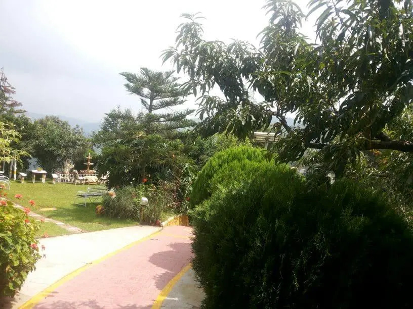 Oyo 15584 Mukteshwar Himalayan Resort