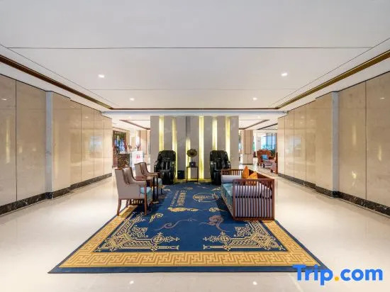 Yulong Garden Hotel (Zhenping Wandelong Plaza)