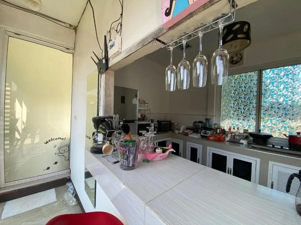 Room-cozy Guest Room in Tambon Huai Sai