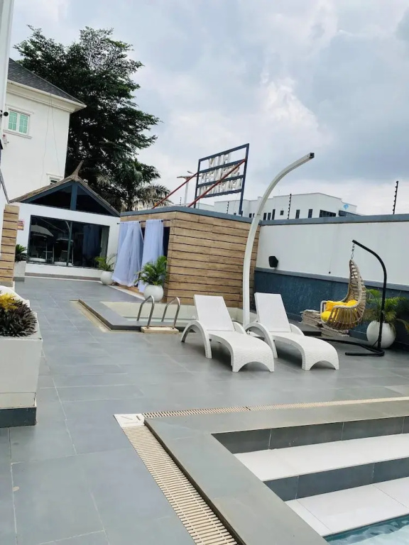 2020 Hotels katampe.