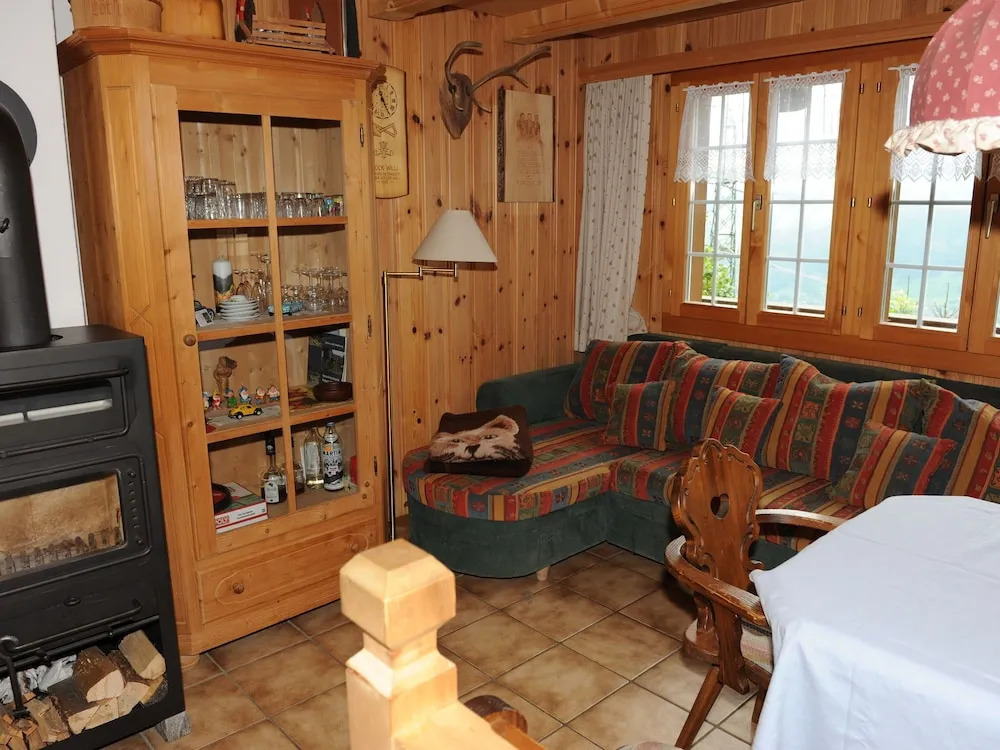 Beautiful Holiday Home in Brienz With Lake View