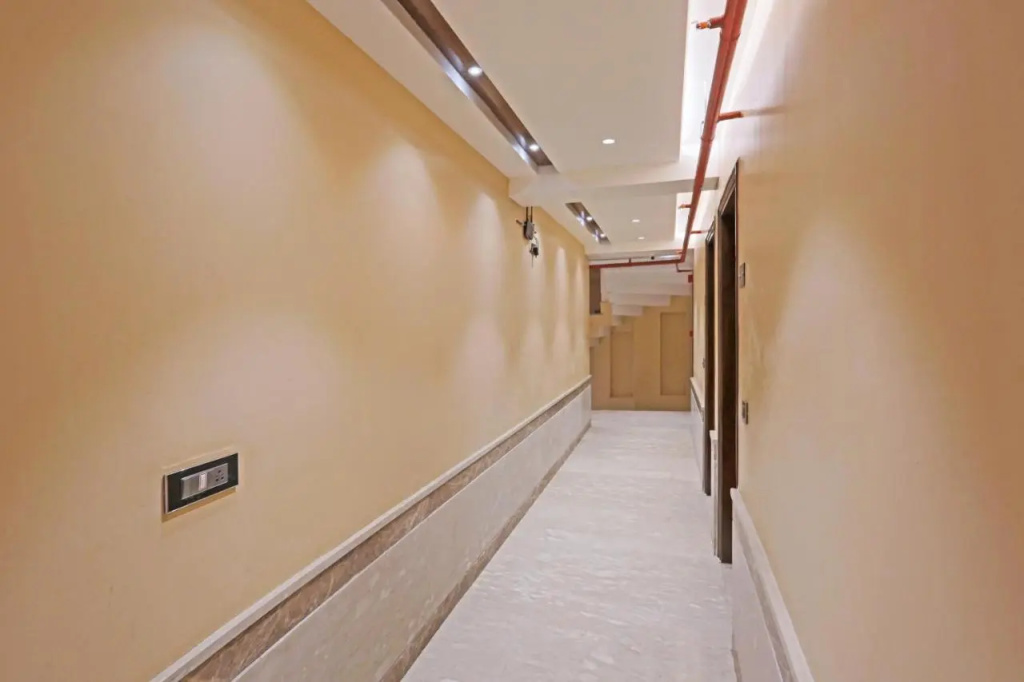 The Vanson Delite "Newly Rebuilt 2026" - Near New Delhi Station & Connaught Place