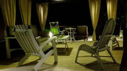 Christaras Apartments