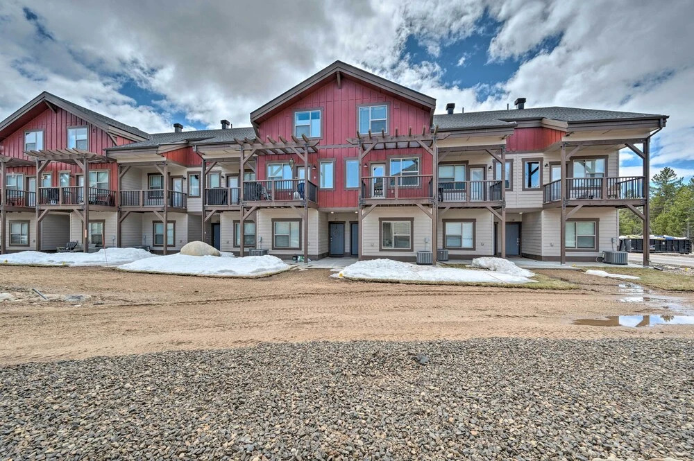 Charming Mccall Townhome: Hike, Fish, & Ski!