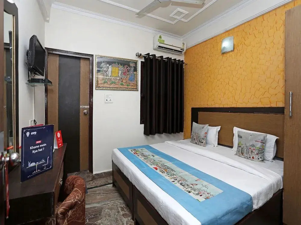 Hotel Indraprasth Residency
