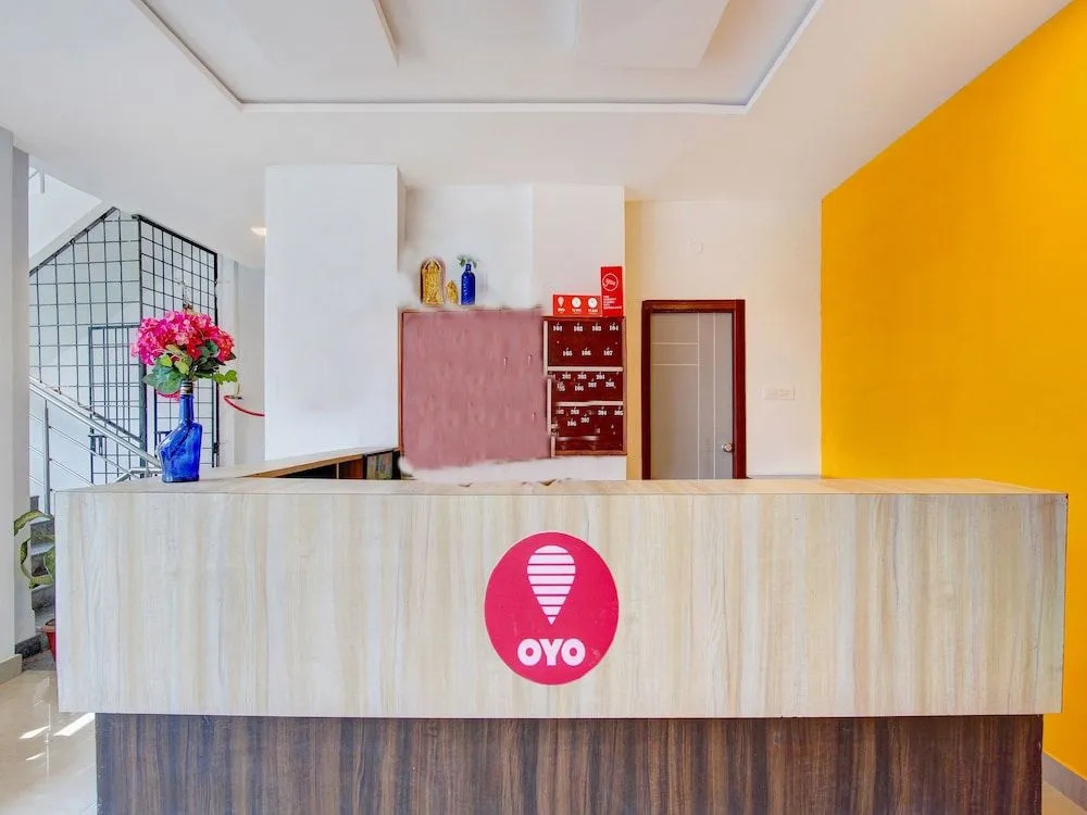 OYO 11670 Hotel Vishnu Priya Residency