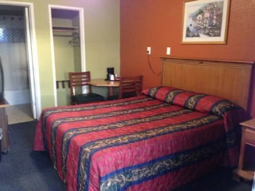 Surf Motel