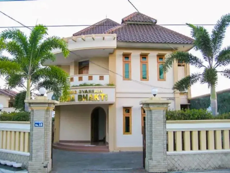 Wisma Atma Bhakti near Solo Square Mitra RedDoorz