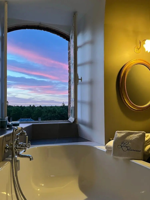 24H LE MANS Château de Lauresse chambres dhôtes Luxe, avec services