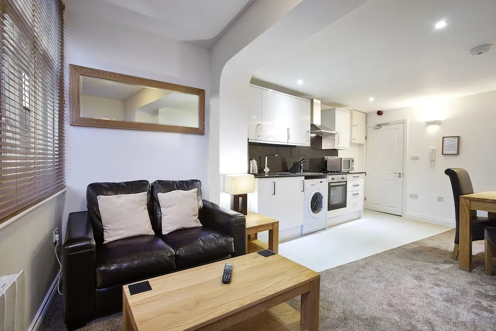17 Quarry Street By Esa
