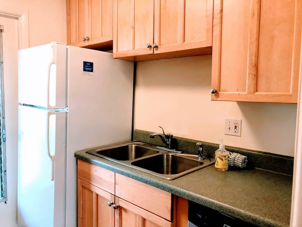 Olde Naples Condo #817