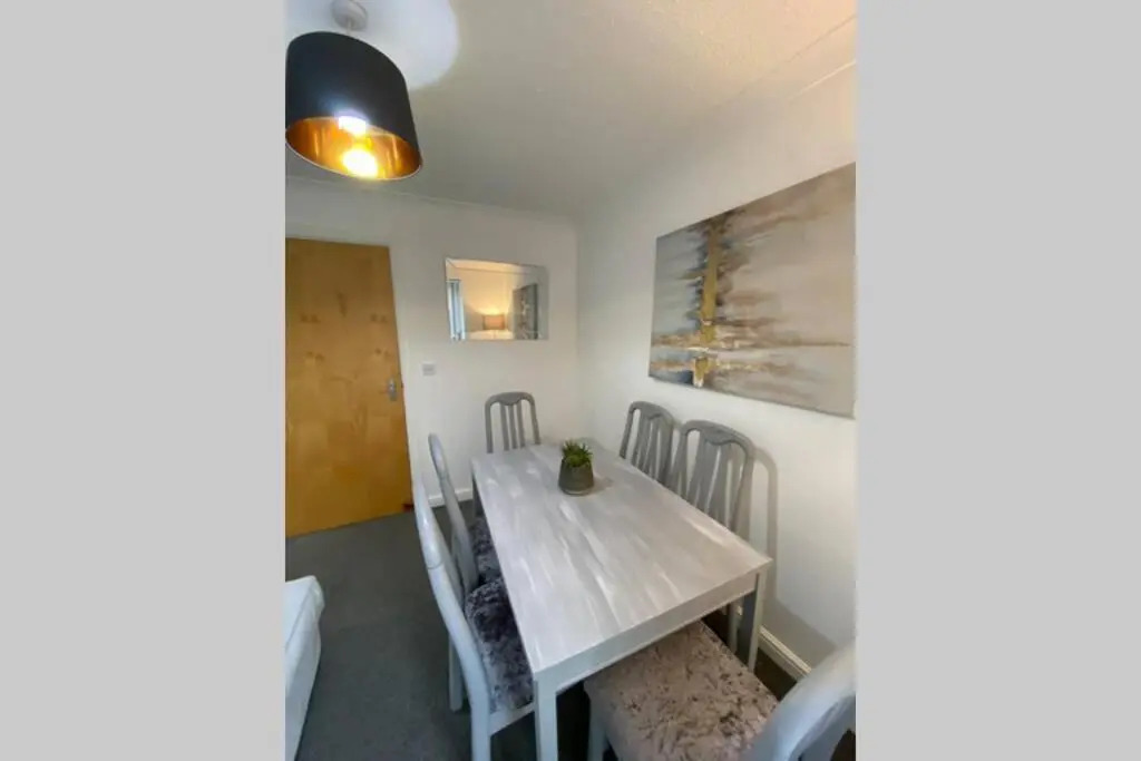 "Fishermans House" By Greenstay Serviced Accommodation - Large 4 Bed House With Parking - The Perfect Choice For Contractors, Families & Mixed Groups