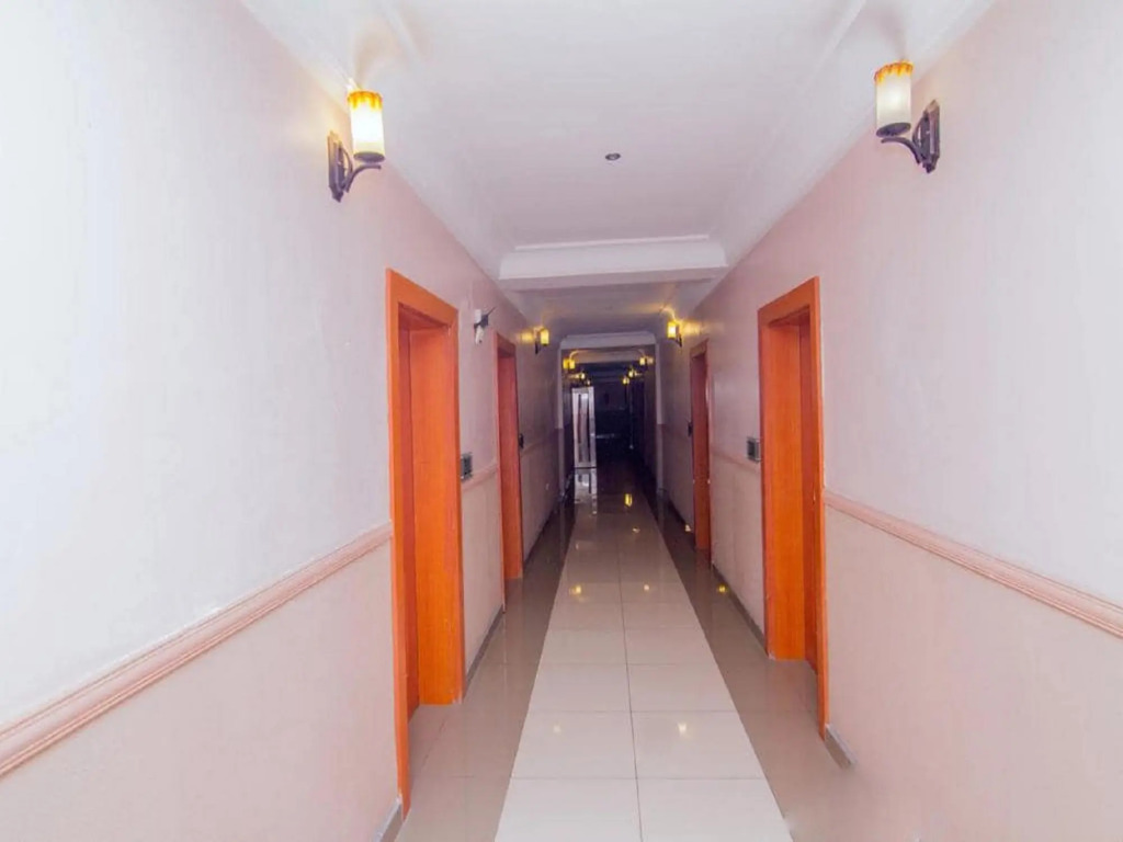De Angelo Hotel And Resort
