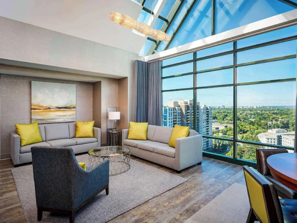 Novotel Toronto North York