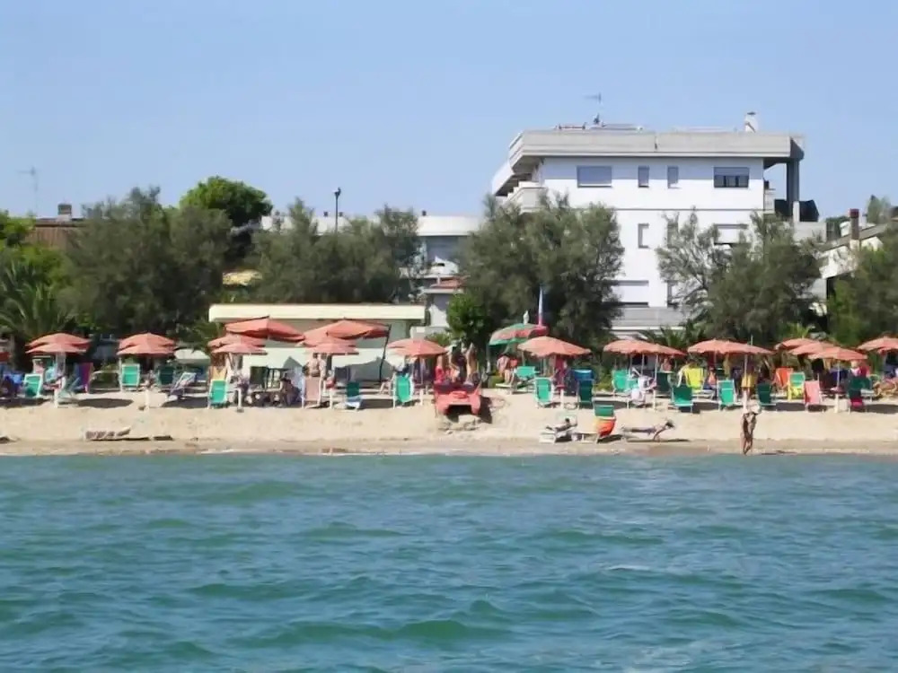 HOTEL NARCISi