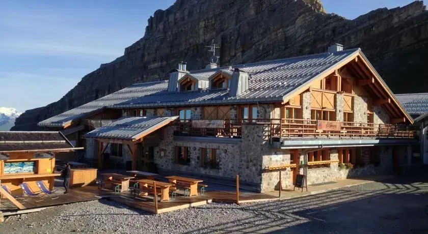 Rifugio Stoppani al Grost