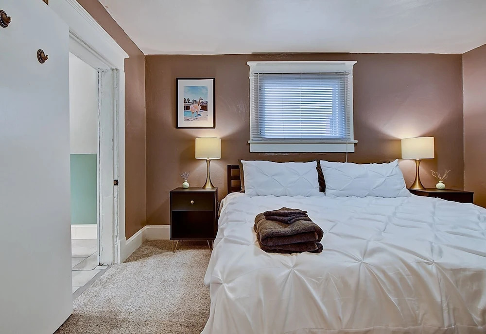 Designer House 5BR! Steps to Downtown/Fountain Sq!