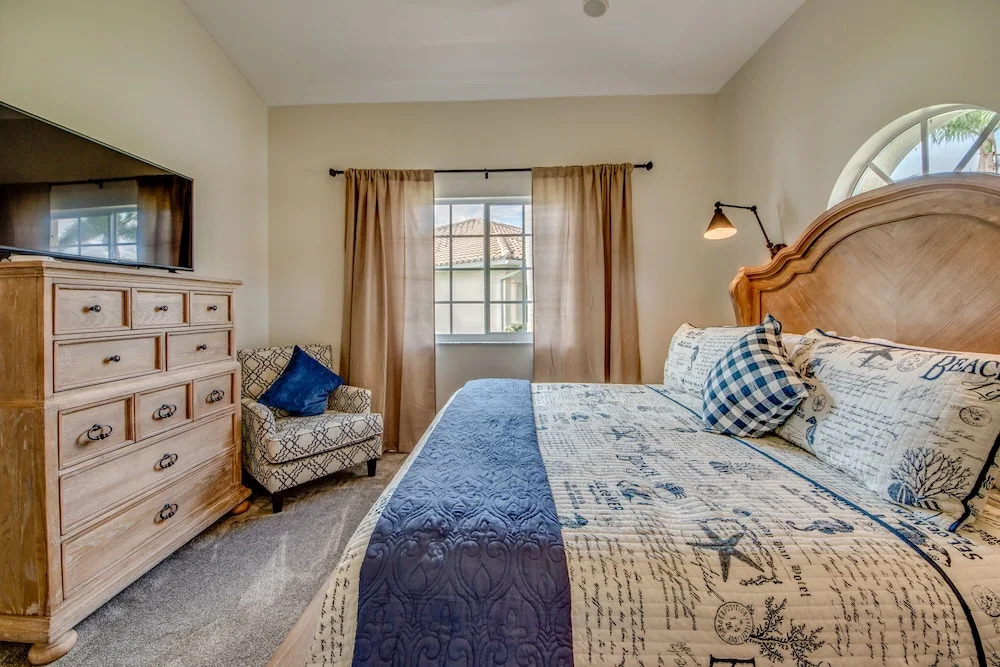 Villa Salty Shoreline, Cape Coral