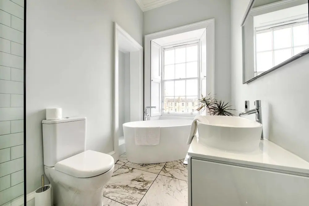 Luxury Georgian Apartment Heart Of The City Location