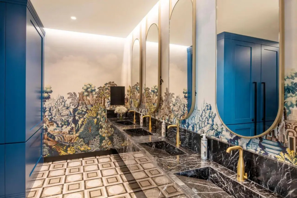 Renaissance Porto Lapa Hotel