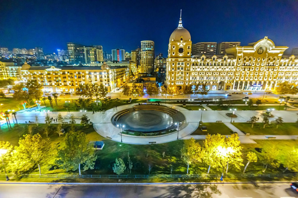 VIP Apartment in Buta palace 703