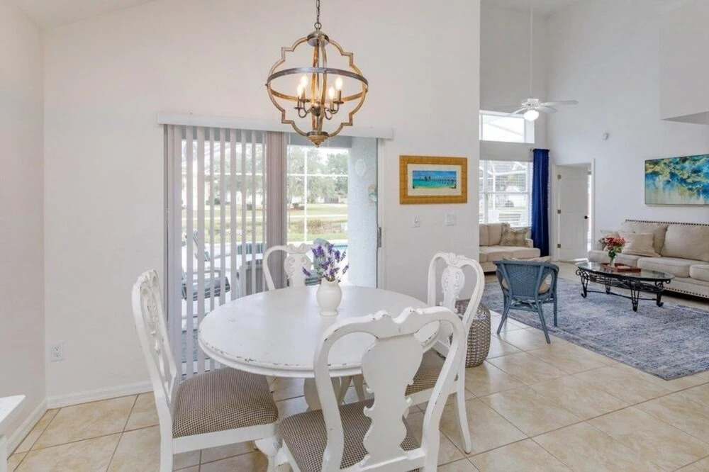 Family Dream 5 Bedroom Home by RedAwning