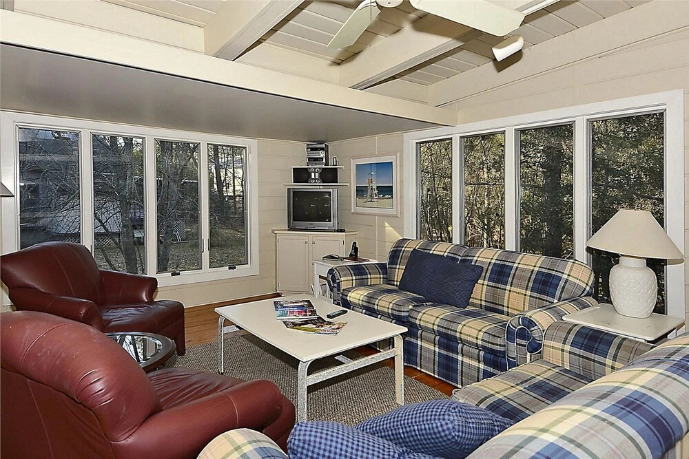 16 Robins Lane North Shores by Long & Foster