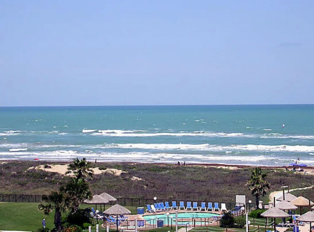 Saida IV Condominium 607