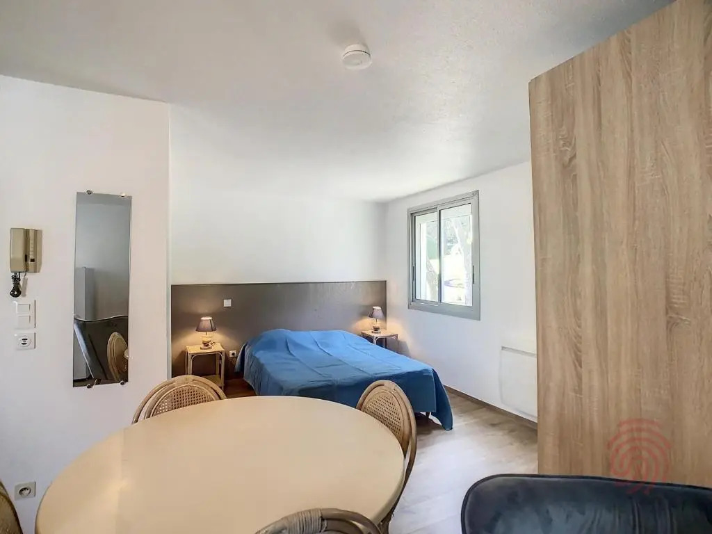 Appartement Lamalou-les-Bains, 1 pièce, 2 personnes - FR-1-451-46