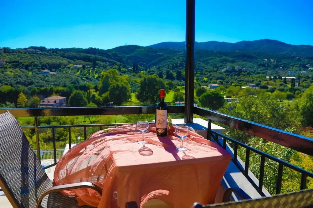 Cochelli Villa Upper