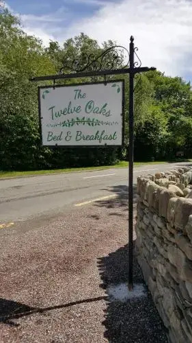 The Twelve Oaks