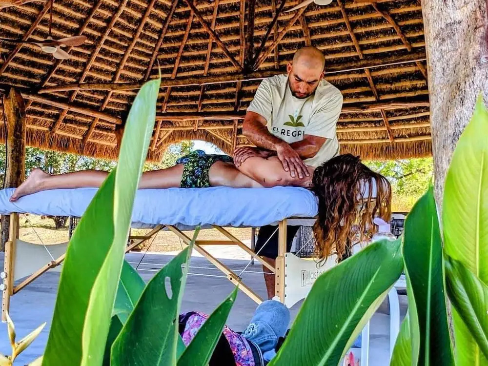 El Regalo Resort